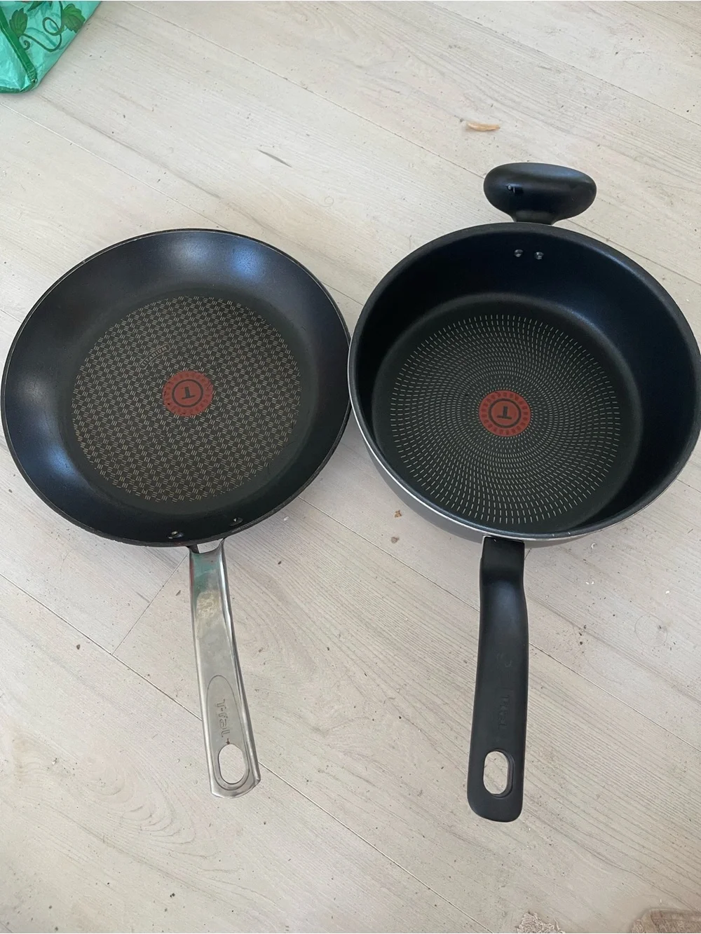 Nonstick Black Frying Pan Set with Heat Spot - 2-Piece